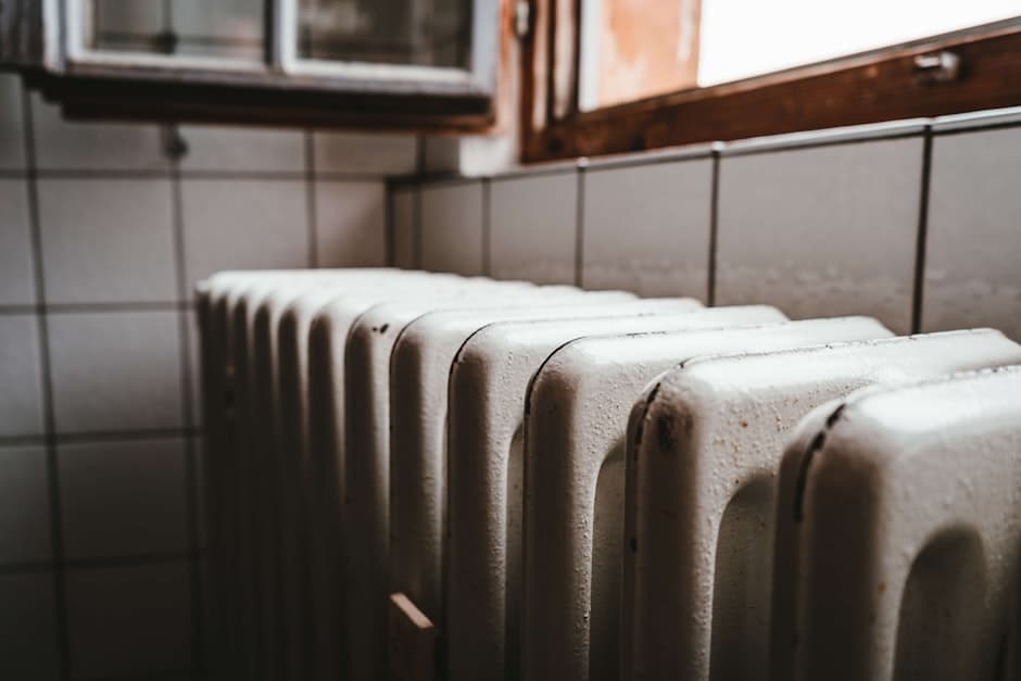The £0 fixes that cut a home's biggest bills, before spending anything on anything else